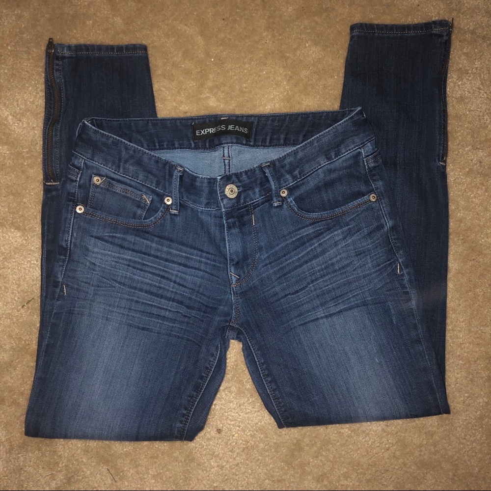 Express Stella Low Rise Legging Jeans